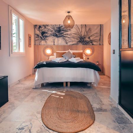 Les Suites De L'Etang Cucuron Ngoại thất bức ảnh