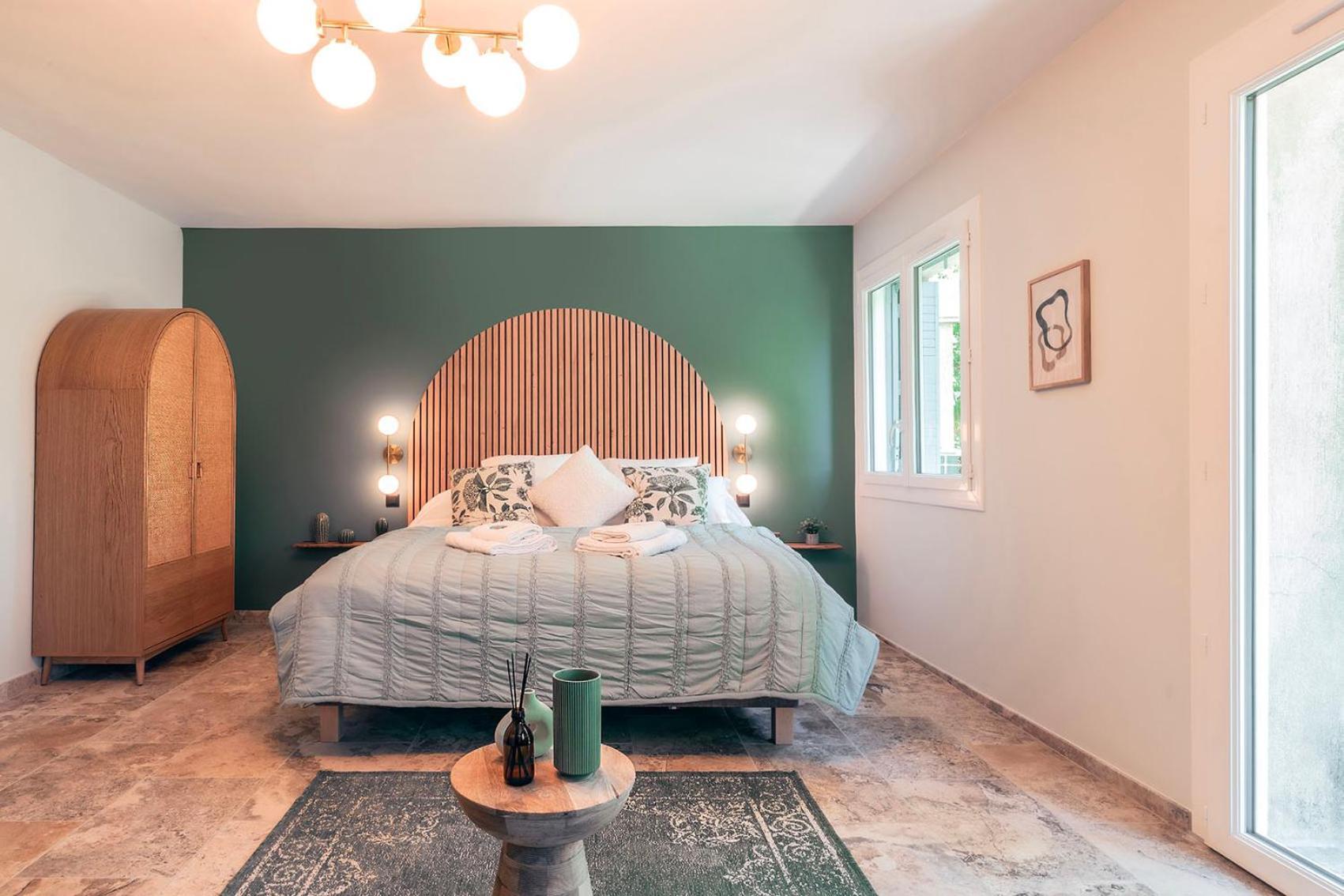 Les Suites De L'Etang Cucuron Ngoại thất bức ảnh